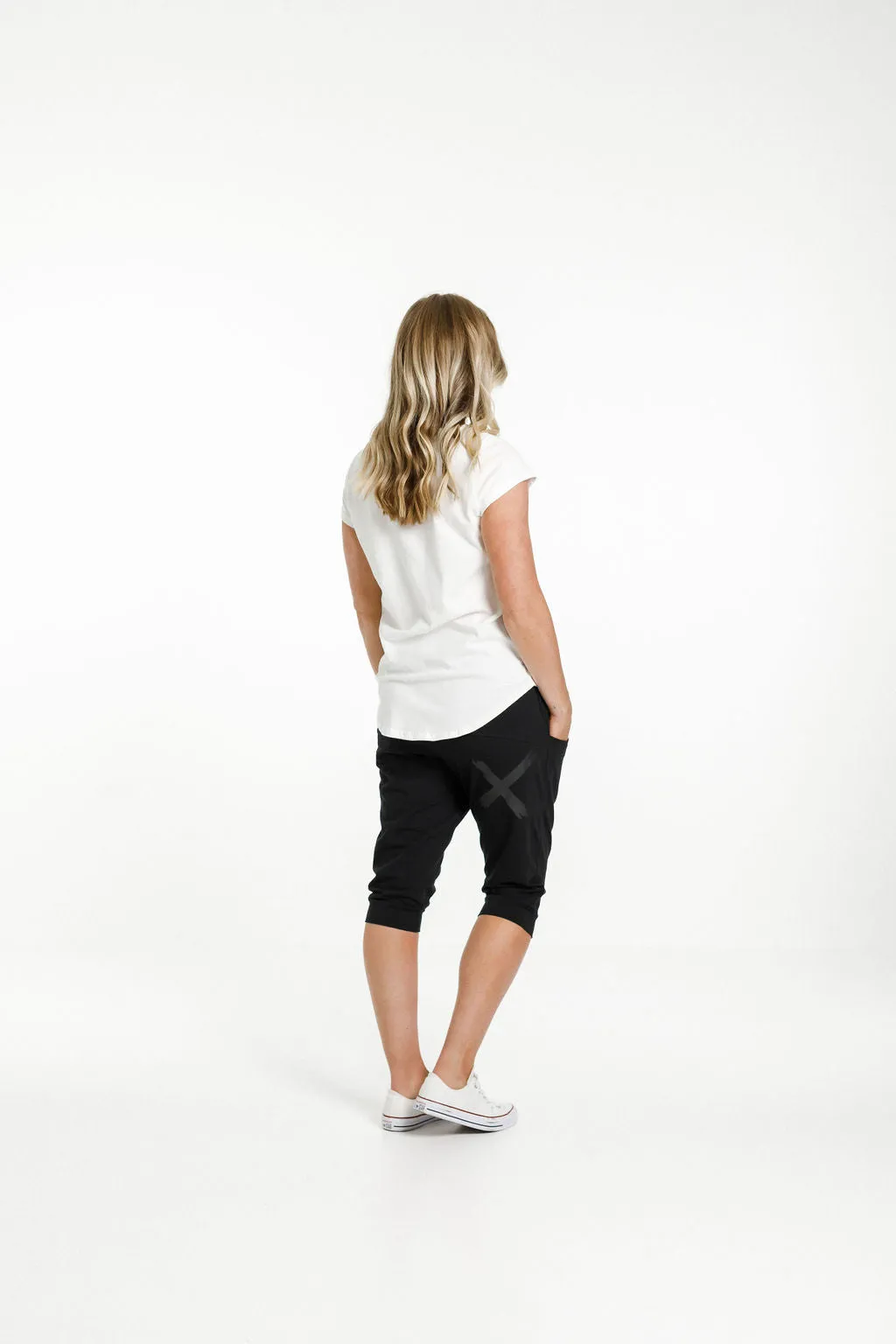 3/4 Apartment Pants - BLACK X