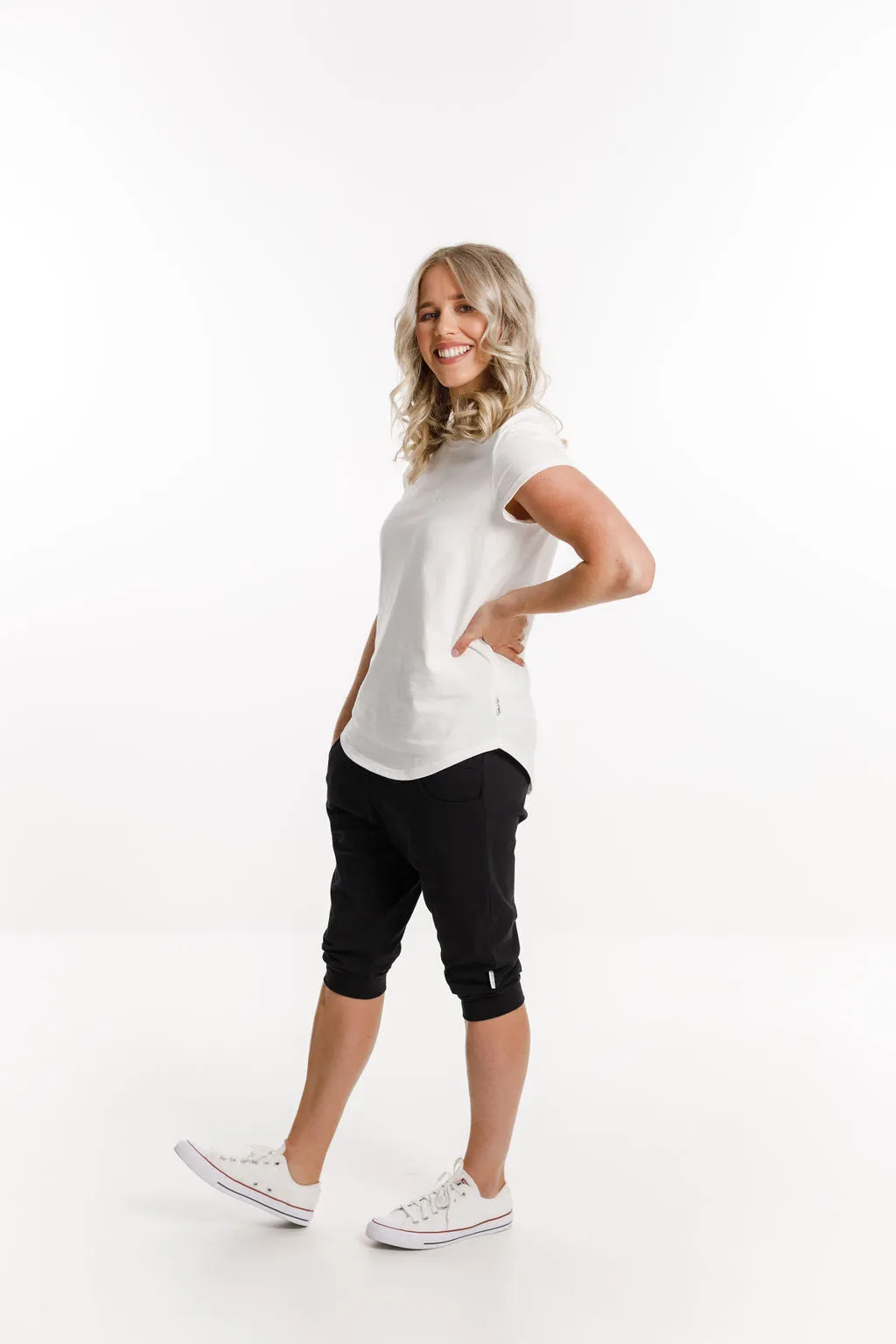 3/4 Apartment Pants - BLACK X