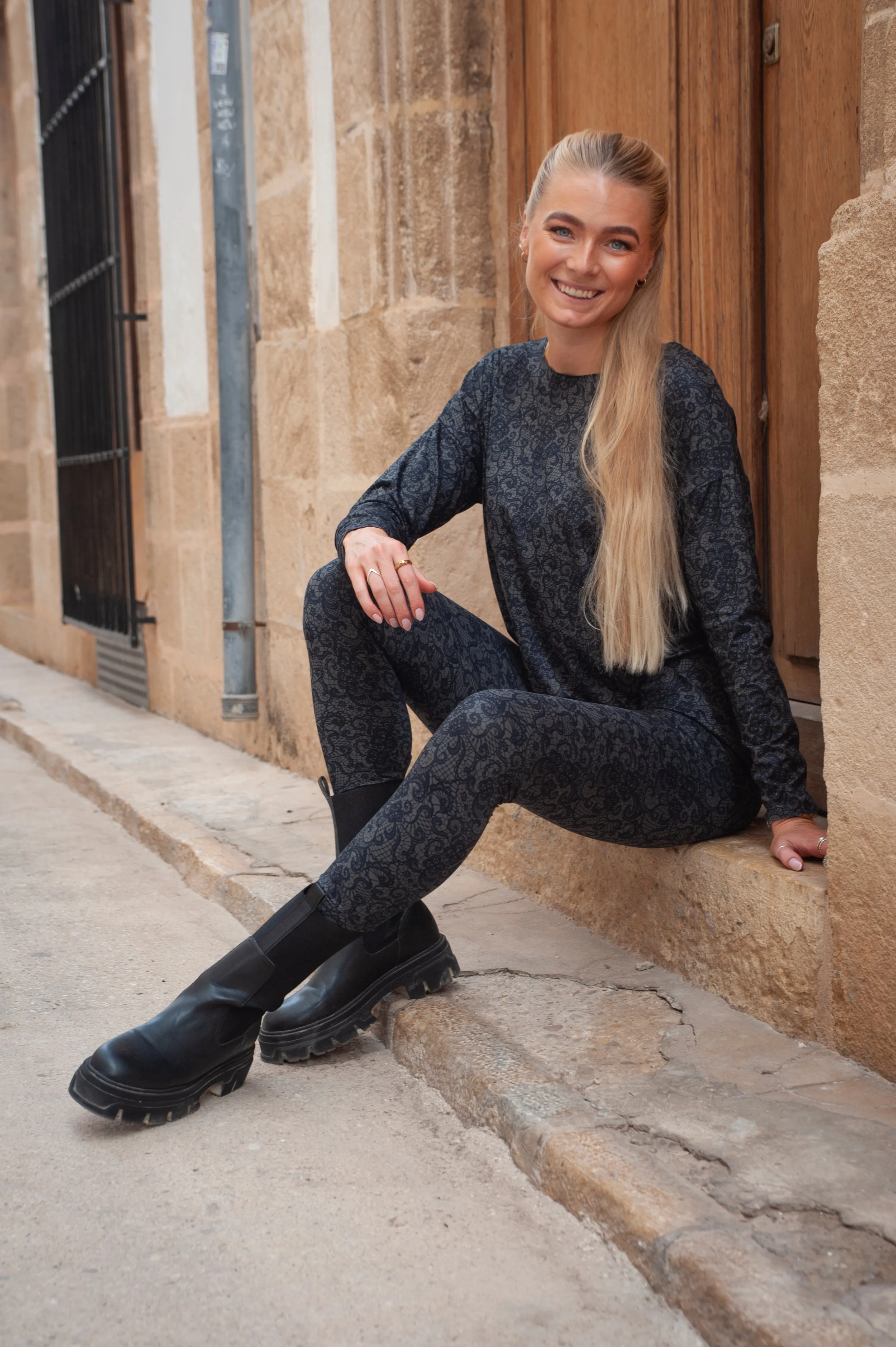 ALMA-LEGGING - BLACK GREY LACE