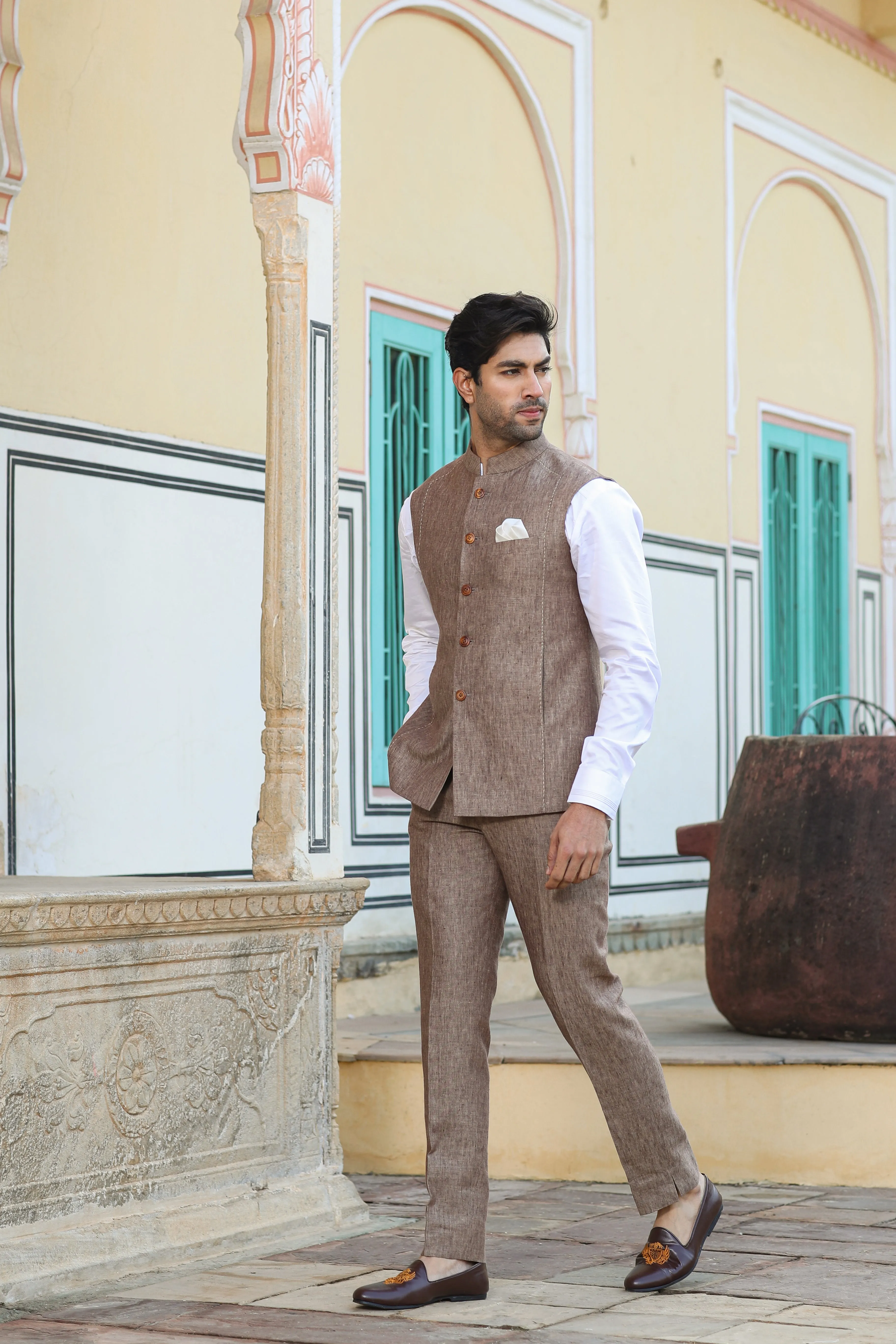 Brown Threadwork Bandi Set