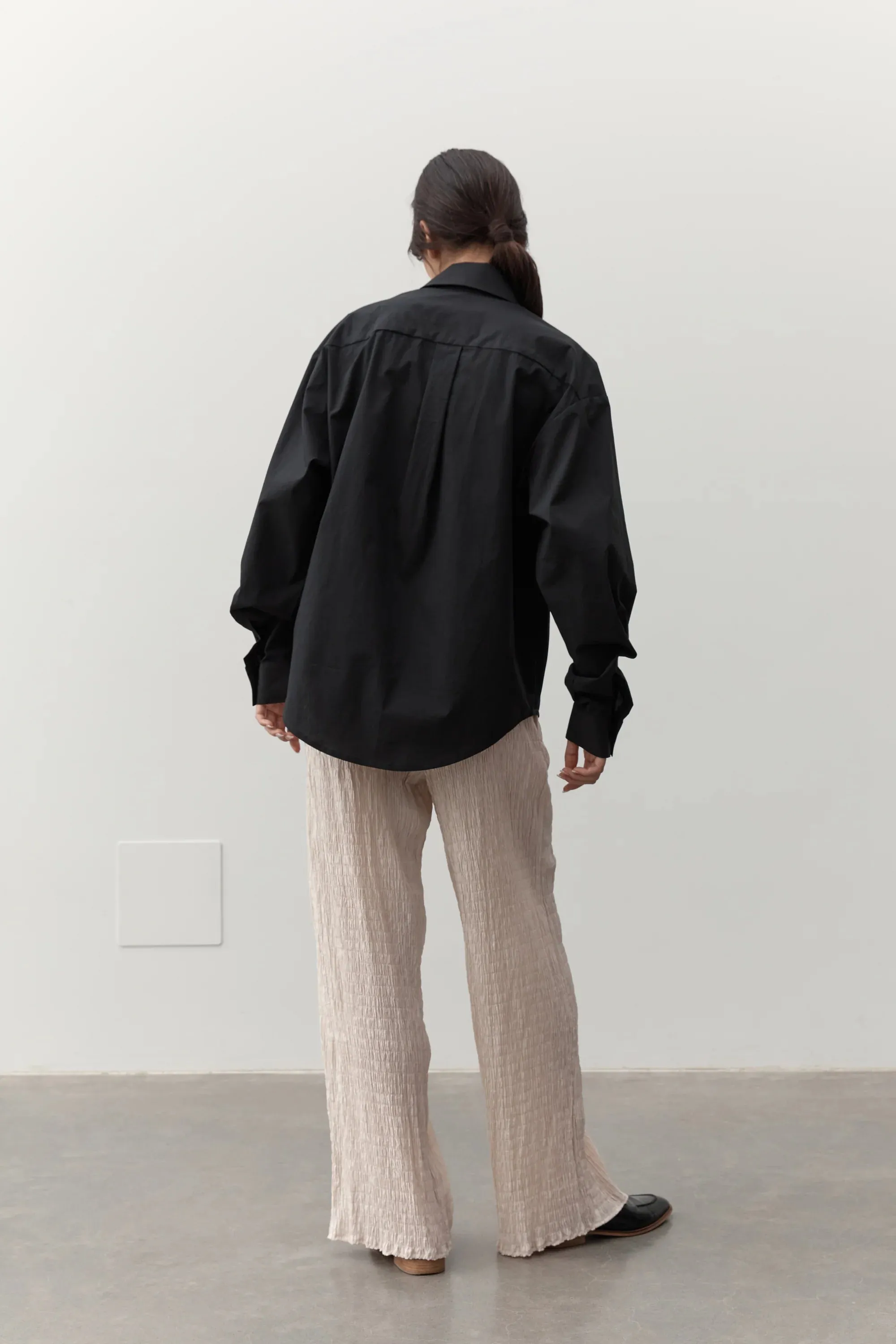 CLASSIC SHIRT - BLACK