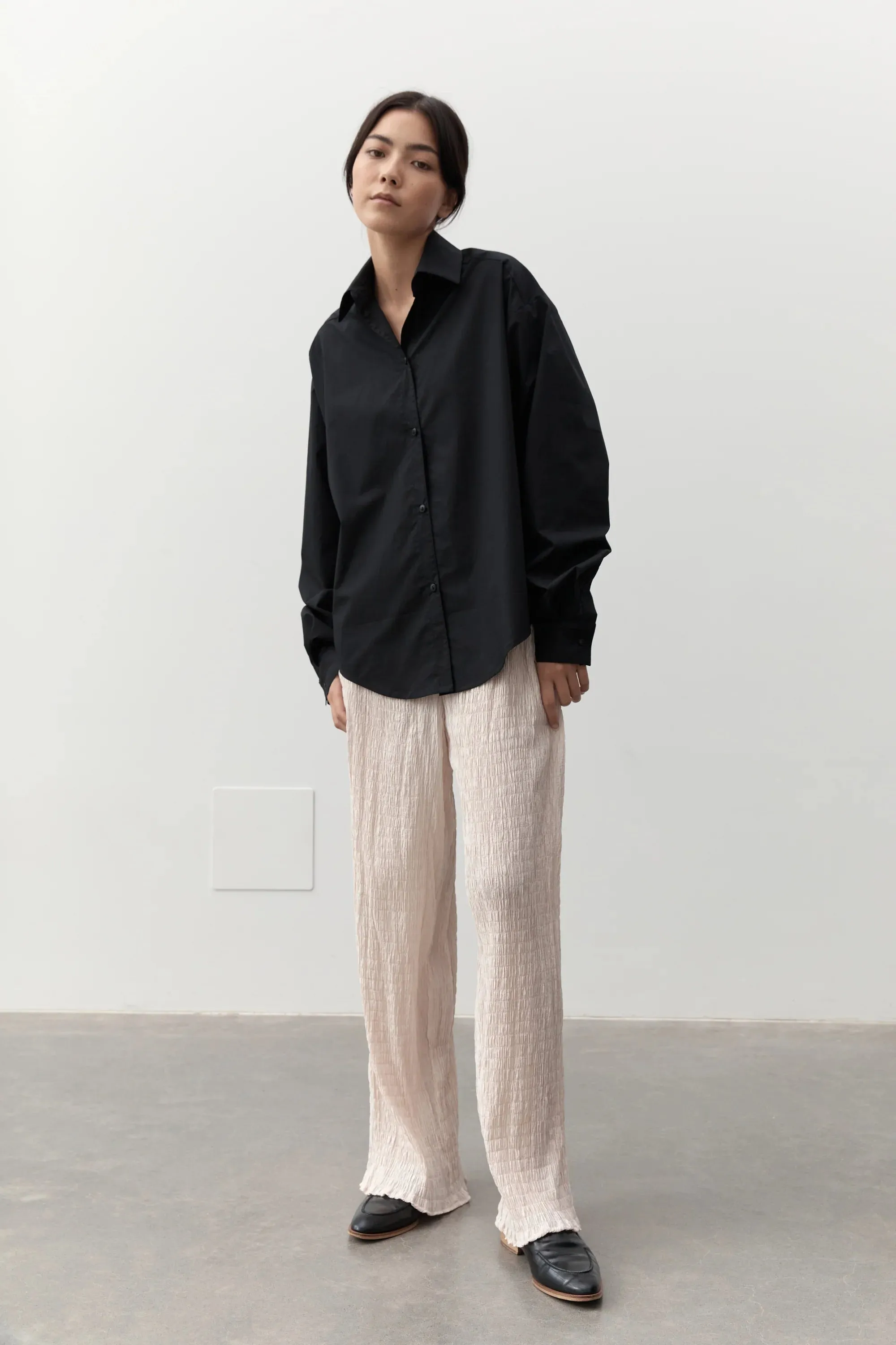 CLASSIC SHIRT - BLACK