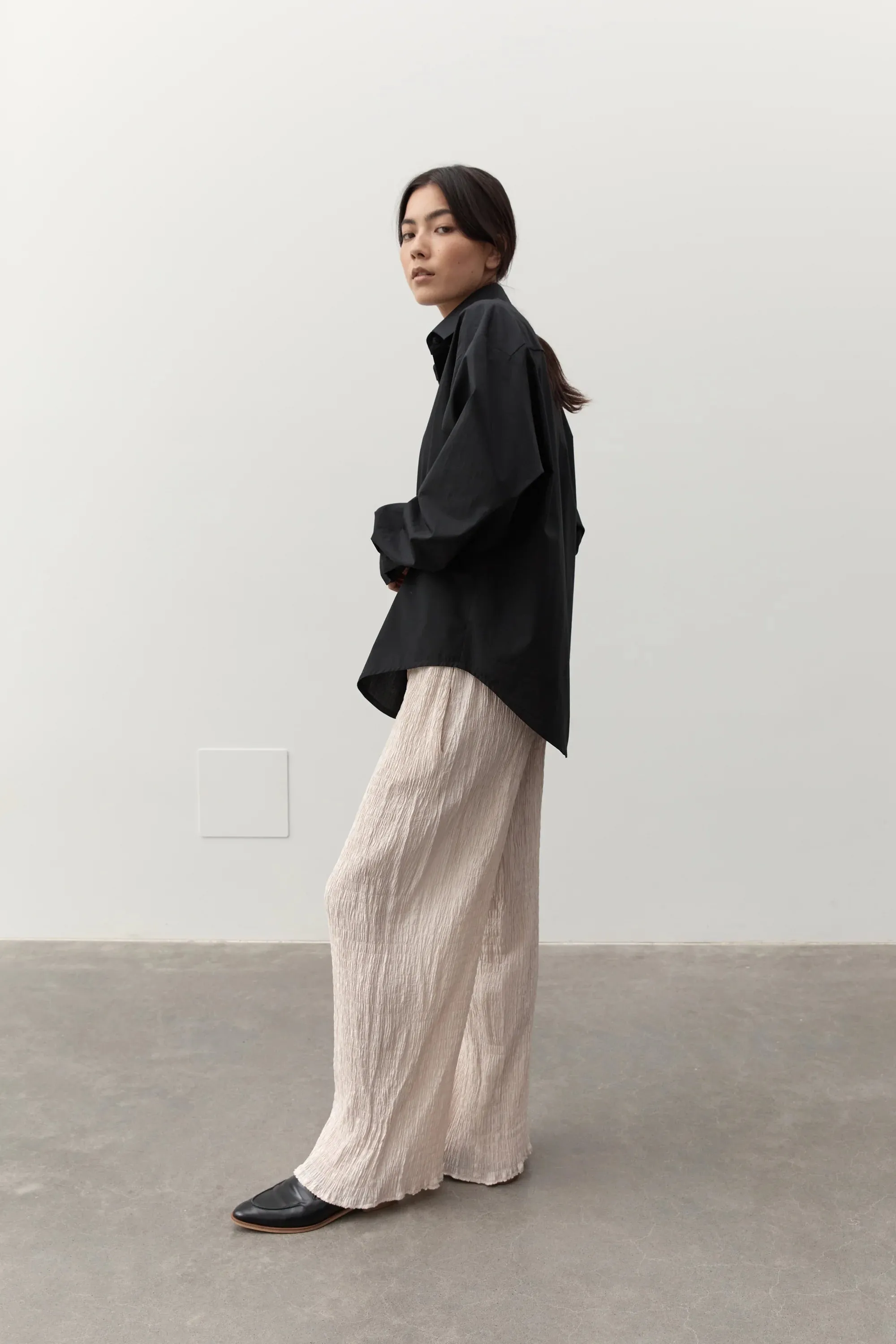 CLASSIC SHIRT - BLACK