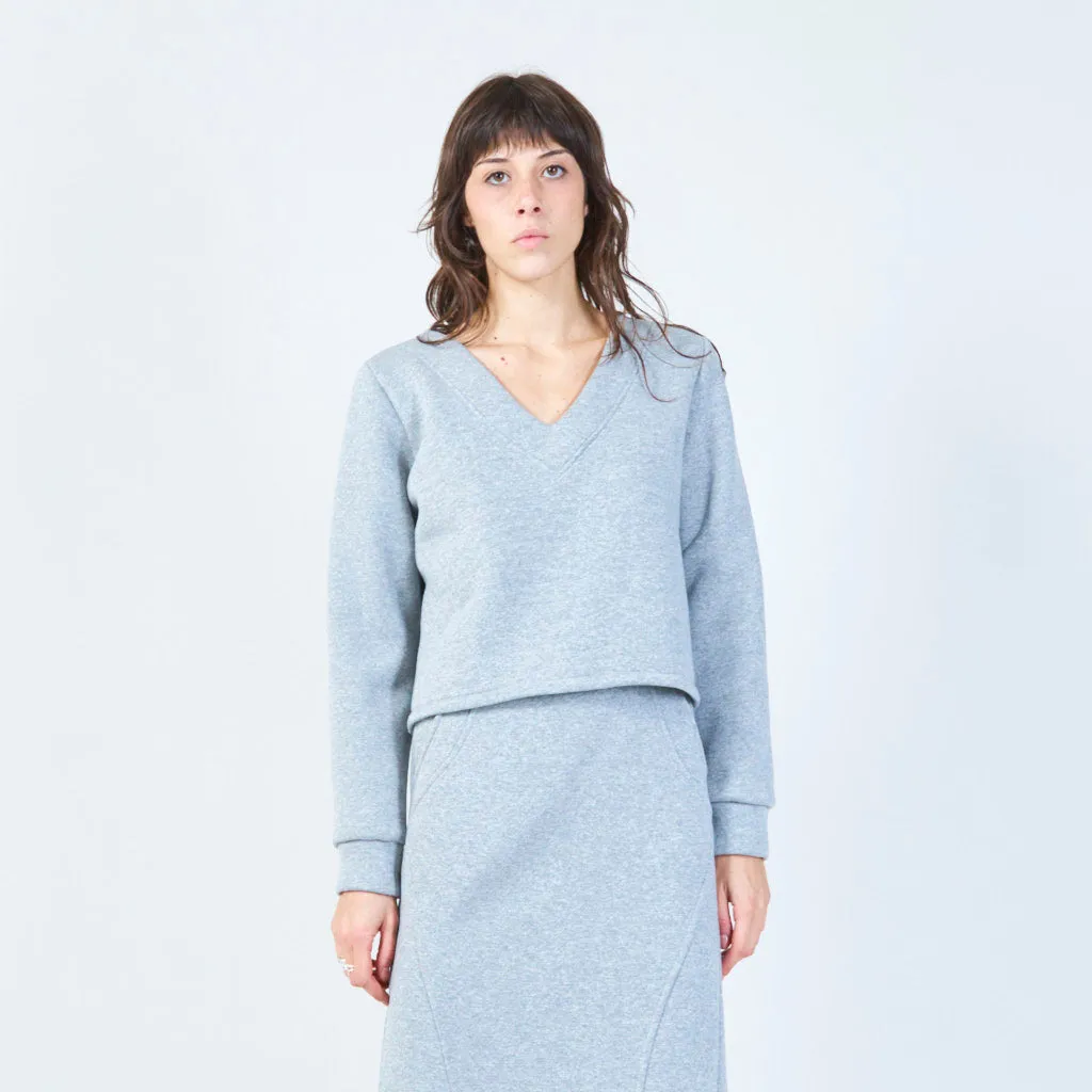 Cropped V-neck pullover wholesale
