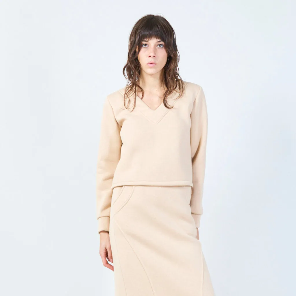 Cropped V-neck pullover wholesale