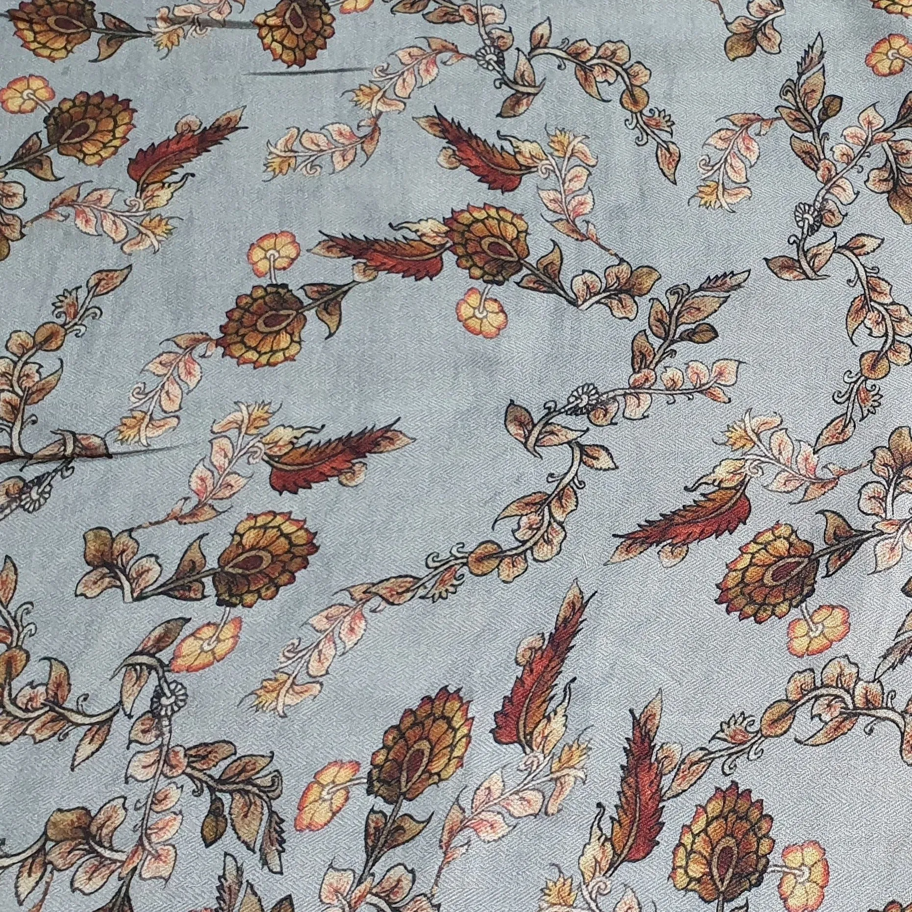 Grey Floral Print Spun Fabric