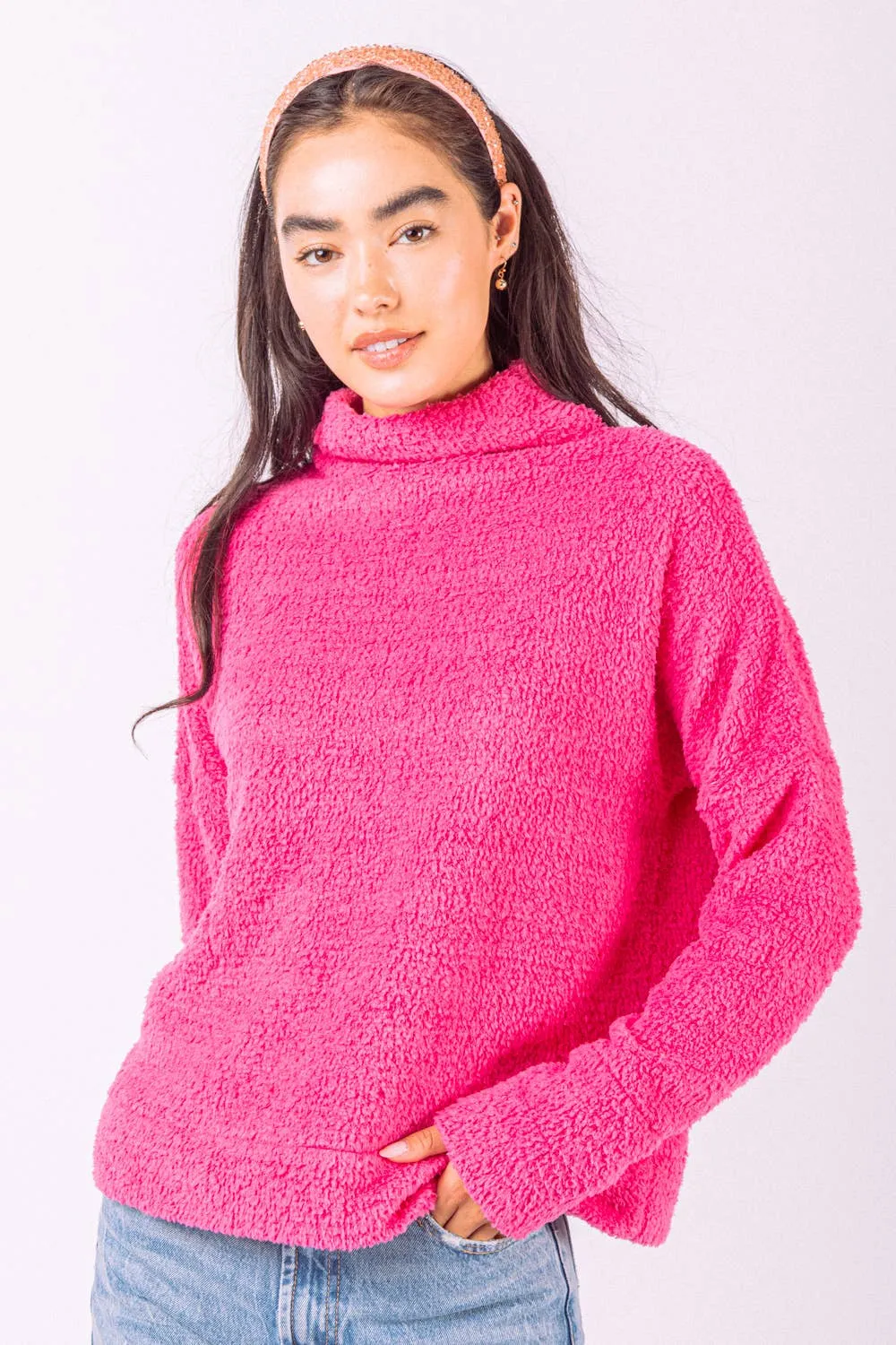 LONG SLEEVE SUPER SOFT MOCK NECK TOP