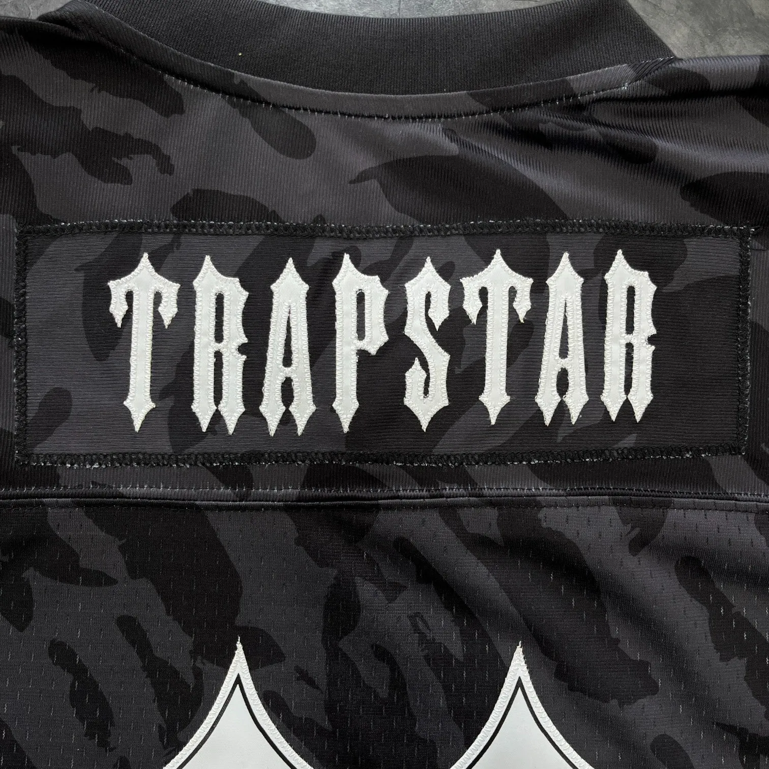 Trapstar V-Neck Football Jersey Black